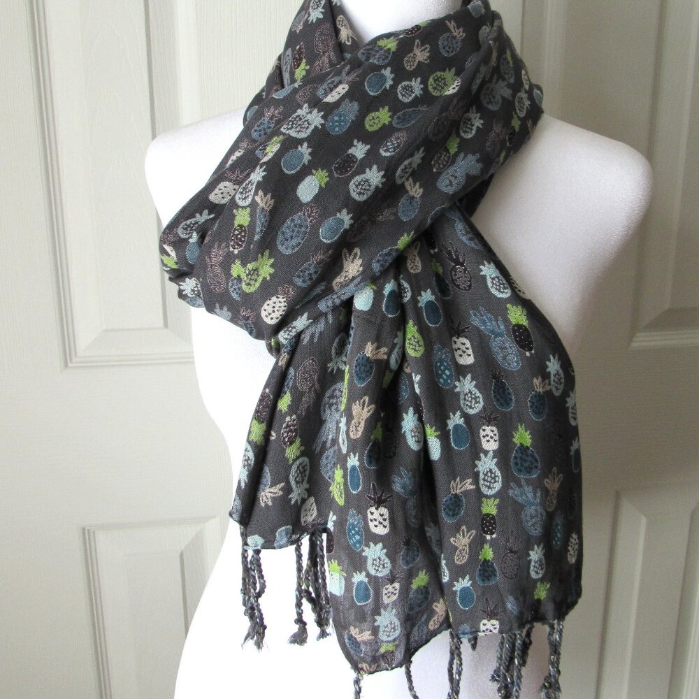 ART STUDIO COMPANY Viscose Wrap Fringed Scarf Large Pineapple Made in India